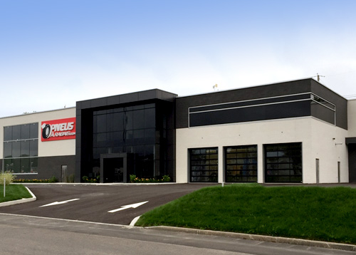 Quattro Tires St-Jérôme Store (open to the public)